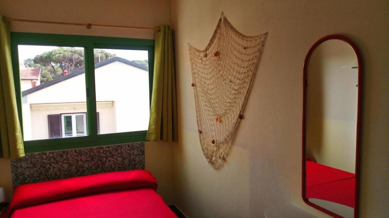 מרינה די קסטנייטו קרדוצ'י Hotel Lupo Di Mare מראה חיצוני תמונה